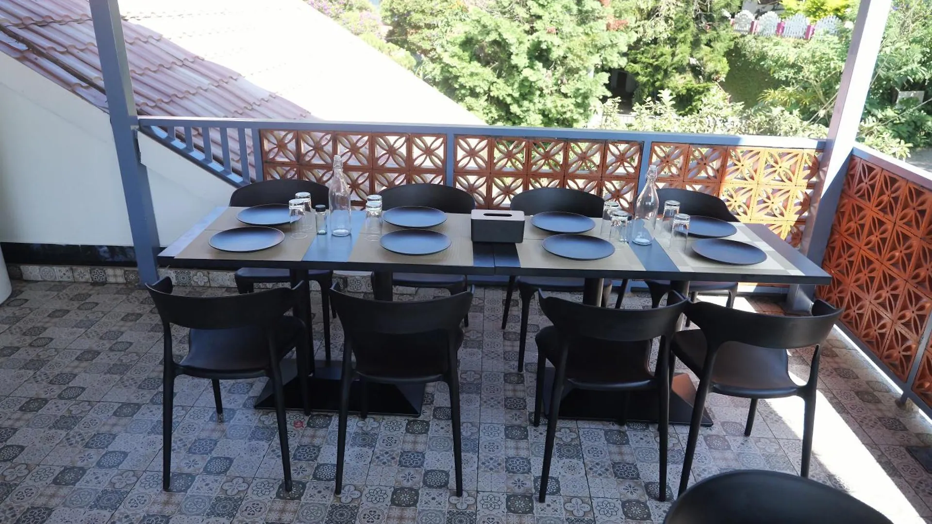 Bougainvillea Homestay Munnar Anachal